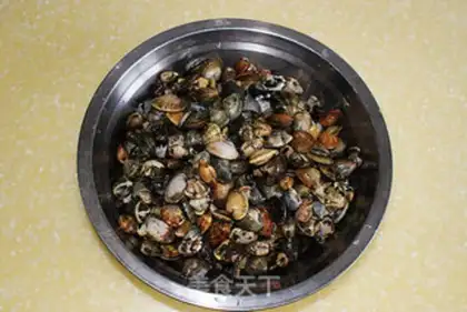 Make Hot-fried flower clams step 0