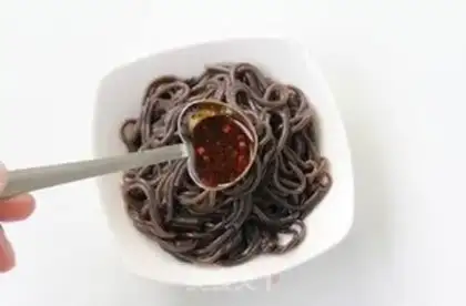 Make Spicy root powder step 3