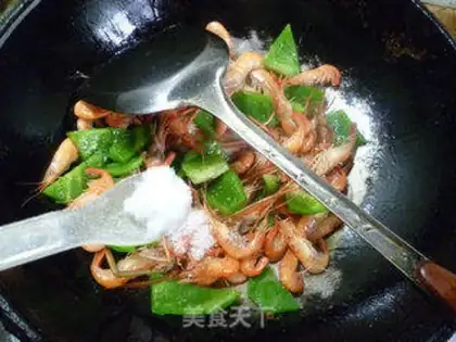 Make Cream pepper and shrimp step 8