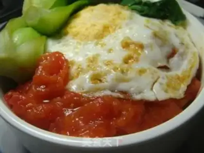 Make Tomato fried egg noodles step 4