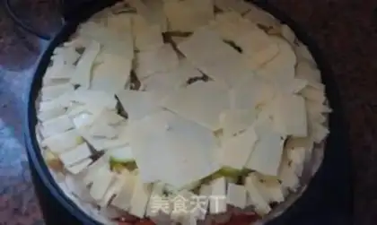 Make Pineapple shrimp pizza step 4