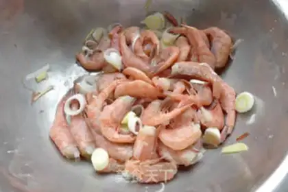 Make A three-colour shrimp step 5
