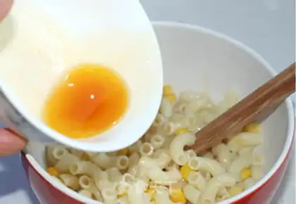 Make Pistol crab macaroni step 5