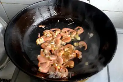 Make A three-colour shrimp step 10