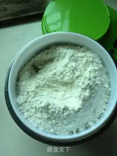 Make Winnie Bear Biscuit step 2