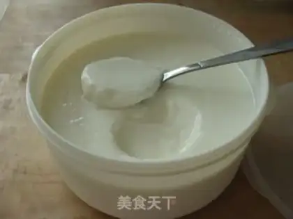 Make Mango yogurt simil step 0