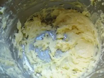 Make Cream-cracker step 2