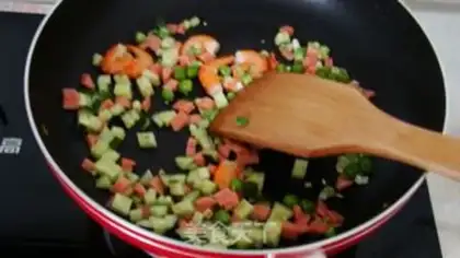 Make Shrimp ham and pea egg fried rice step 6
