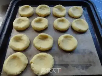 Make Cream-cracker step 5