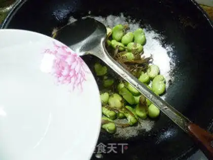 Make Scrambled beans step 5