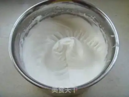 Make Strawberry roll step 7