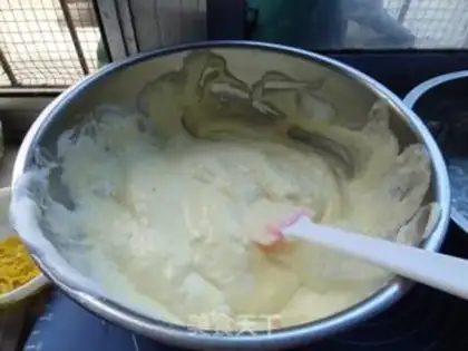 Make Lemon coconut cake step 6
