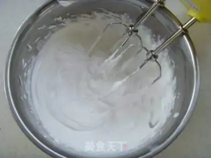 Make Strawberry roll step 12