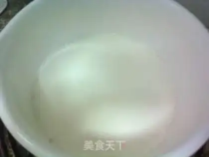 Make Milk saloon popsicles step 1