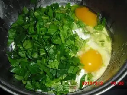 Make Spinach omelet step 1