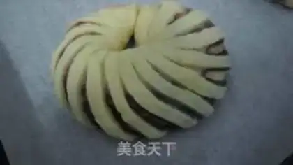 Make Bean roll bread step 10