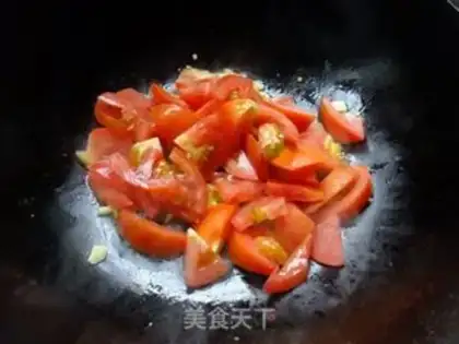 Make Tomato egg noodles step 3
