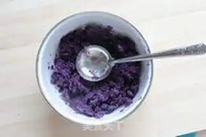 Make Potatoes with flowers step 2