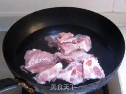 Make Pork soup step 1