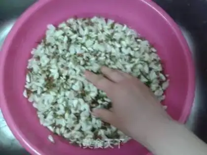 Make A bouquet step 1