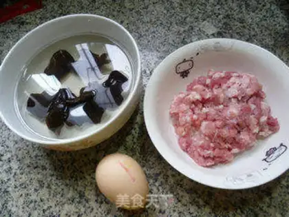 Make Blackwood eggs steam meat step 0