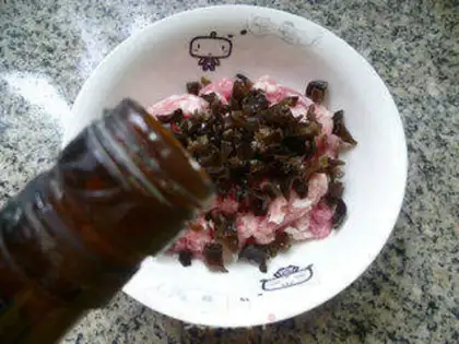 Make Blackwood eggs steam meat step 4