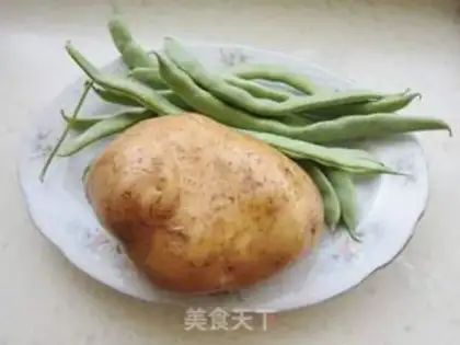 Make Cheese and potatoes and beans step 0
