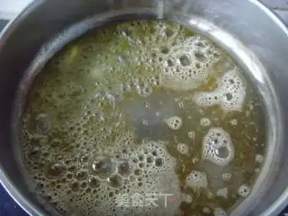 Make The cherry blossoms make tea for Fernandine step 1