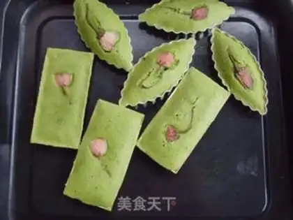 Make The cherry blossoms make tea for Fernandine step 10