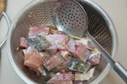 Make Tomato fish step 1