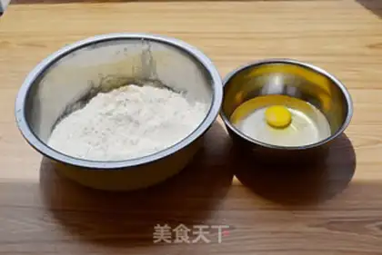 Make Strawberry Danish bread step 1