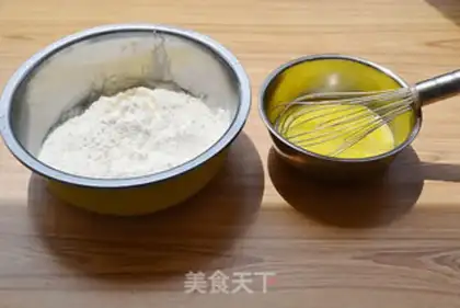 Make Strawberry Danish bread step 2
