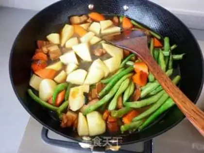 Make Red roasted potatoes step 7