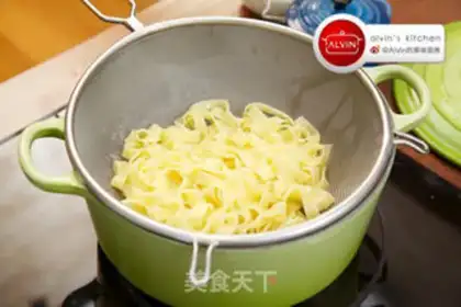 Make Cheese and seafood step 9