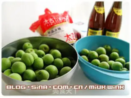 Make Green plum wine step 0