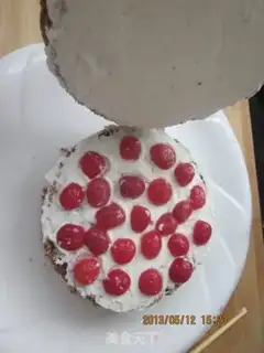 Make Black forest cake step 5