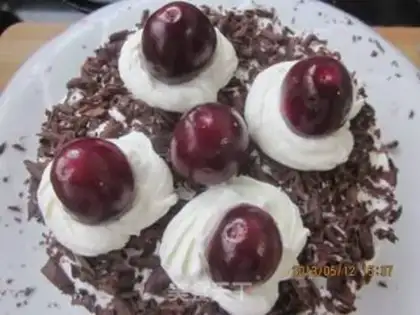 Make Black forest cake step 11
