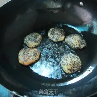 Make Rice sesame cake step 5