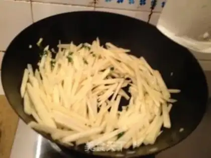 Make Spicy potatoes step 6