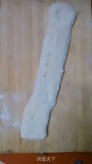 Make Fish pots and rolls step 12