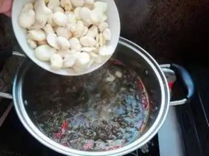 Make Soybeans soup step 6