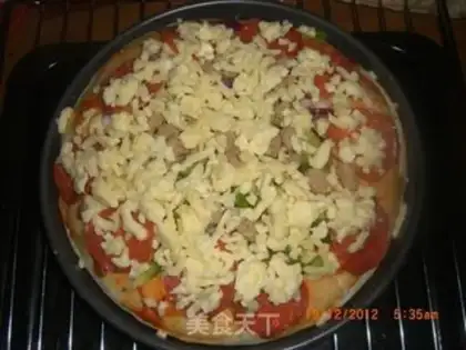 Make Arctic shrimp pizza step 15