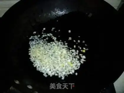 Make Garlic dumplings step 3