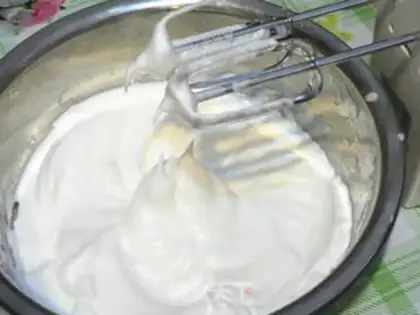 Make No sour cream cake step 5