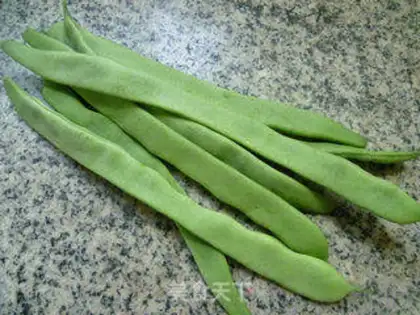 Make Peanut rice, soybeans step 0