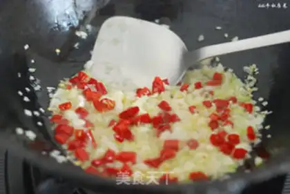 Make Garlic fan floss step 7