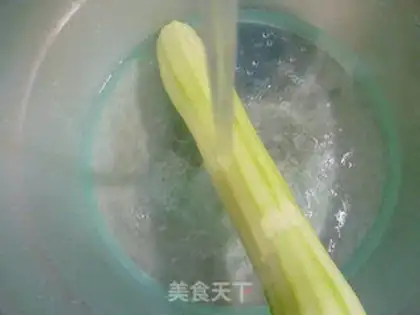 Make Tomatoes bloom at night step 1