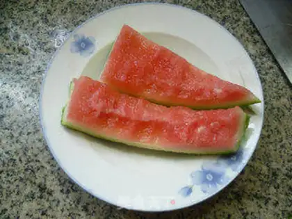 Make Watermelon with cucumbers step 1