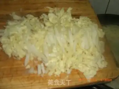 Make Big white chicken noodles step 3