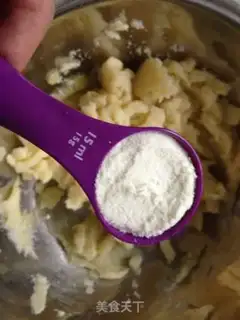 Make Gold cheese potato ball step 3